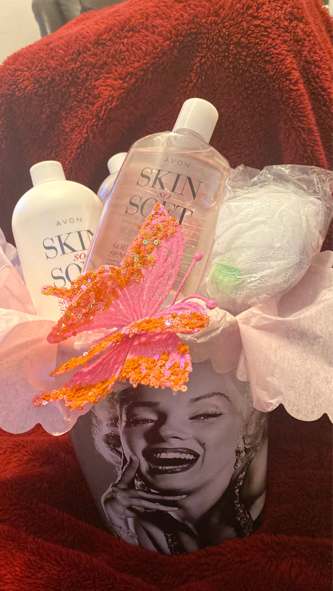 #Skin so Soft Marilyn Monroe Gift Basket