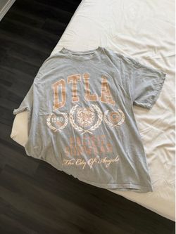 Men’s Pacsun graphic tshirt