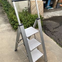 LADDER