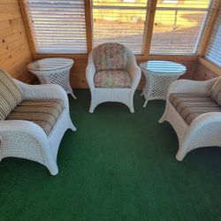 White WICKER  5 Piece Set. 2 Glass Tables And 3 Chairs with Cushions