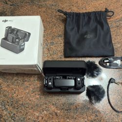 DJI Mic Wireless System – Like New, Complete Set, Used Once!