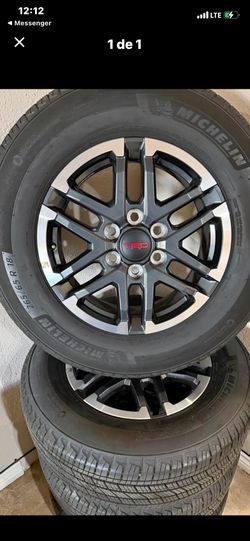 All 4 18inch rims and tires Toyota / Tundra / Tacoma / 4runner