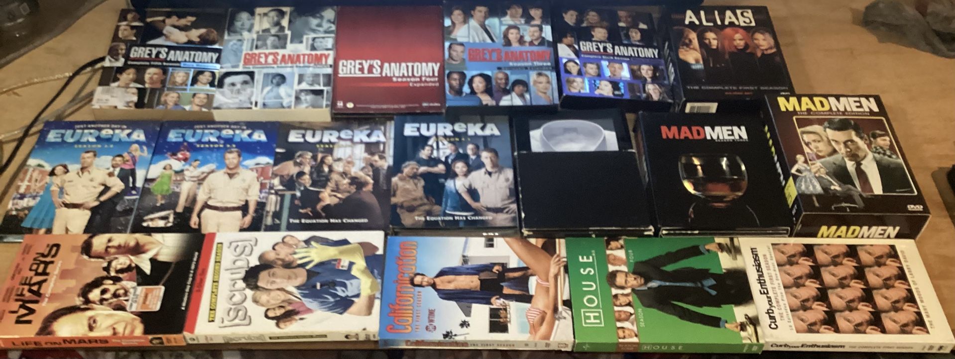Greys Anatomy,Eureka,Mad Men,Alias,Life on mars,Scrubs,House,& More DVD Box sets