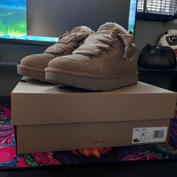UGG LOWMEL SHOES