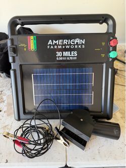 Solar fence charger