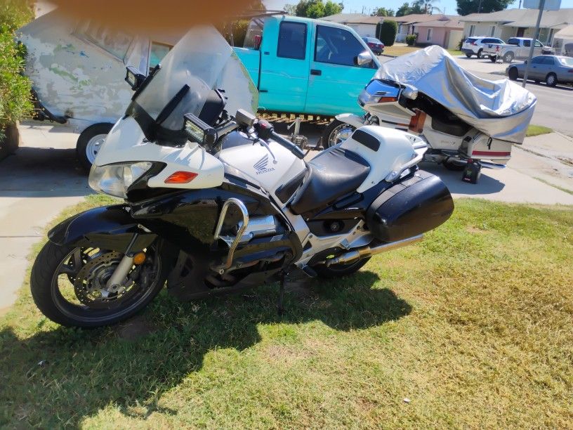 2009 Honda ST1300