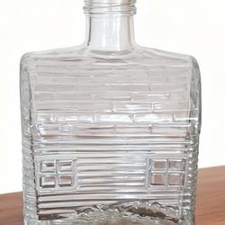 250ml Glass Maple Sugar Shack With Black Tamper Evident Lids