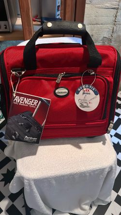 Avenger 1682 Ballistic Nylon Carry On Luggage