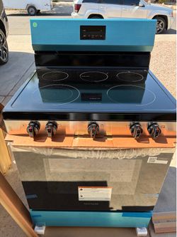 New Frigidaire stove