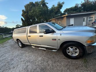 Dodge ram 2500 diesel 6.7 cama 8 foot