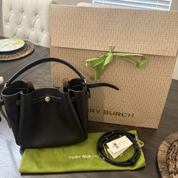 Tory Burch Bucket Bag 