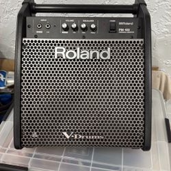 ROLAND PM-100 AMP