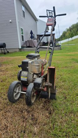 3.5 HP Gas-Powered Lawn Edger