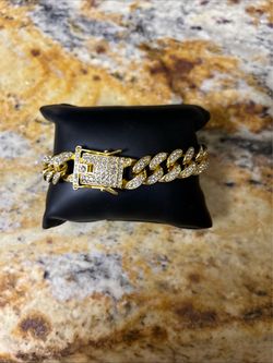Men’s gold, plated, hip-hop bracelet