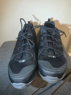 Adidas hiking trixion shoes size 11