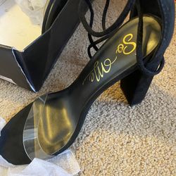 Size 9 Women Black Glass High Heels 