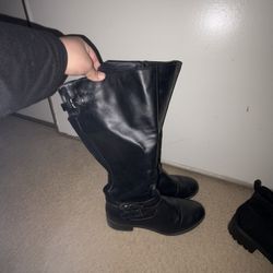 Black Knee-High Boots (Buckle Detail)