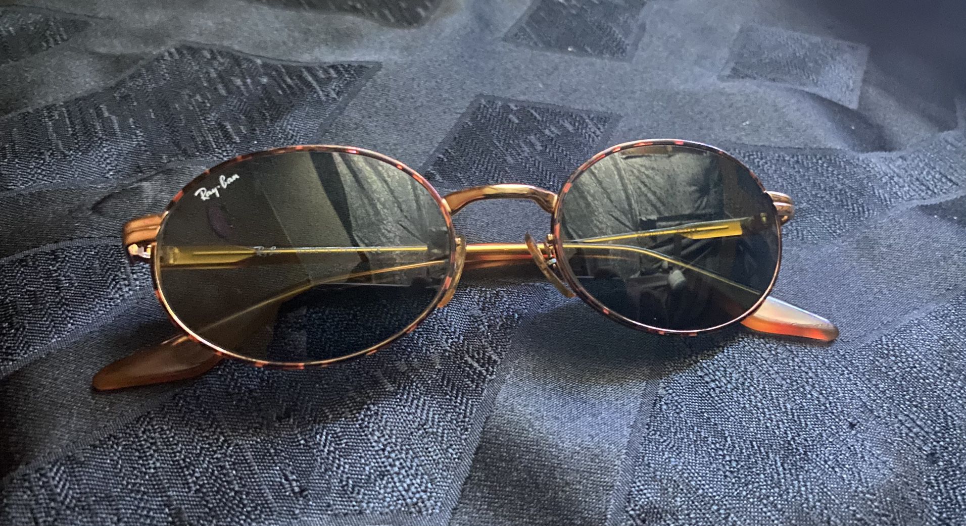 Sun Glasses Ray-Ban W2188 RB 3007 SIDESTREET Crosswalk Sunglasses Gold Tort