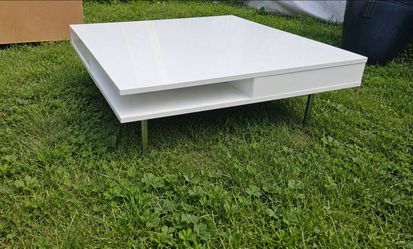 Ikea coffee table