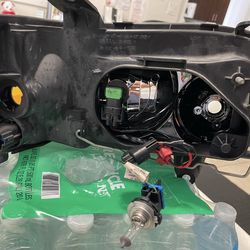 Ford escape Headlights