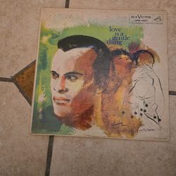 Harry Belafonte ‎– Love Is A Gentle Thing