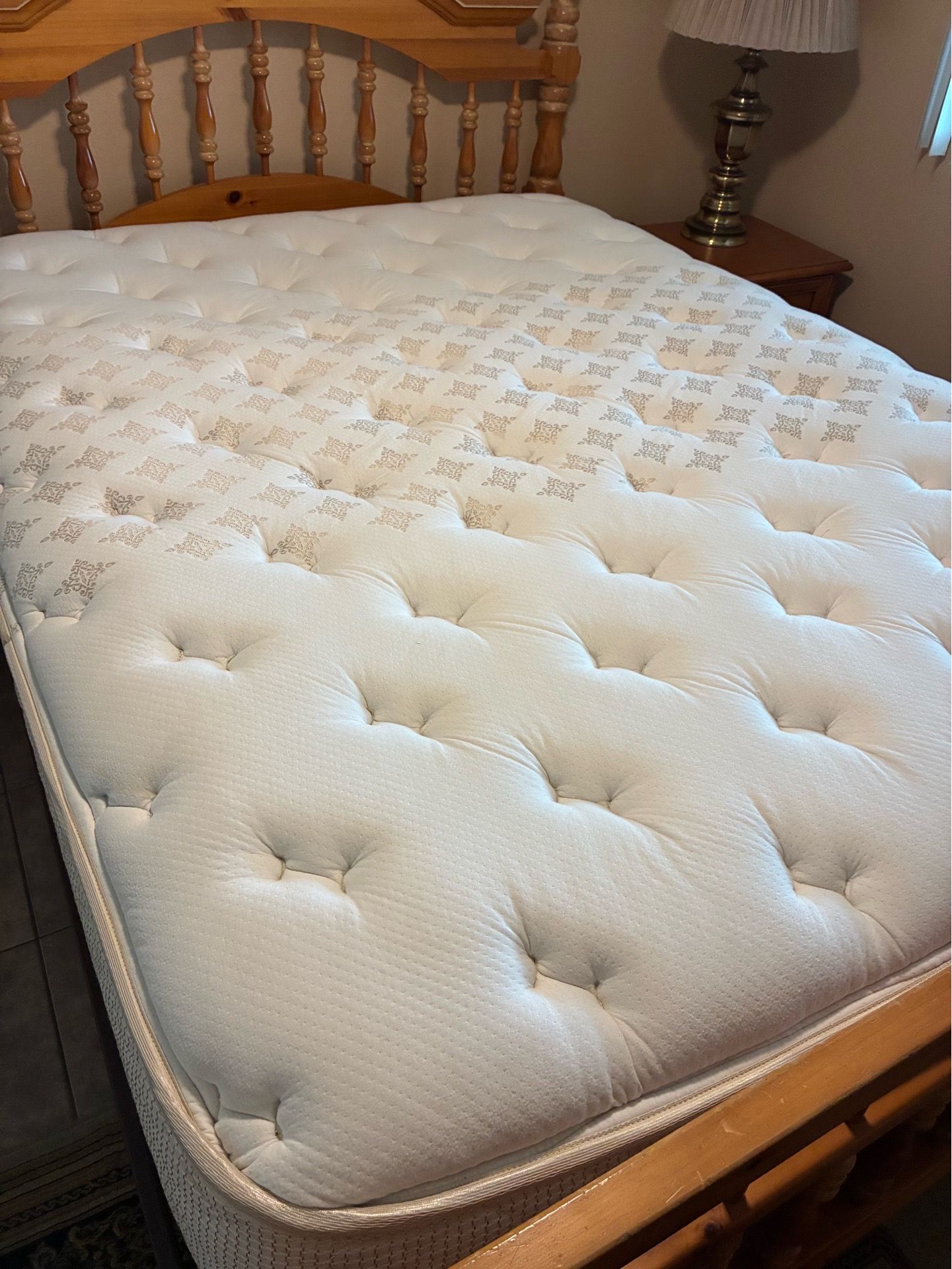 Queen bed