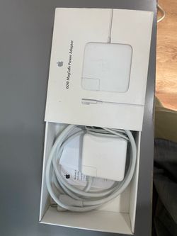 MacBook Pro  charger 60w