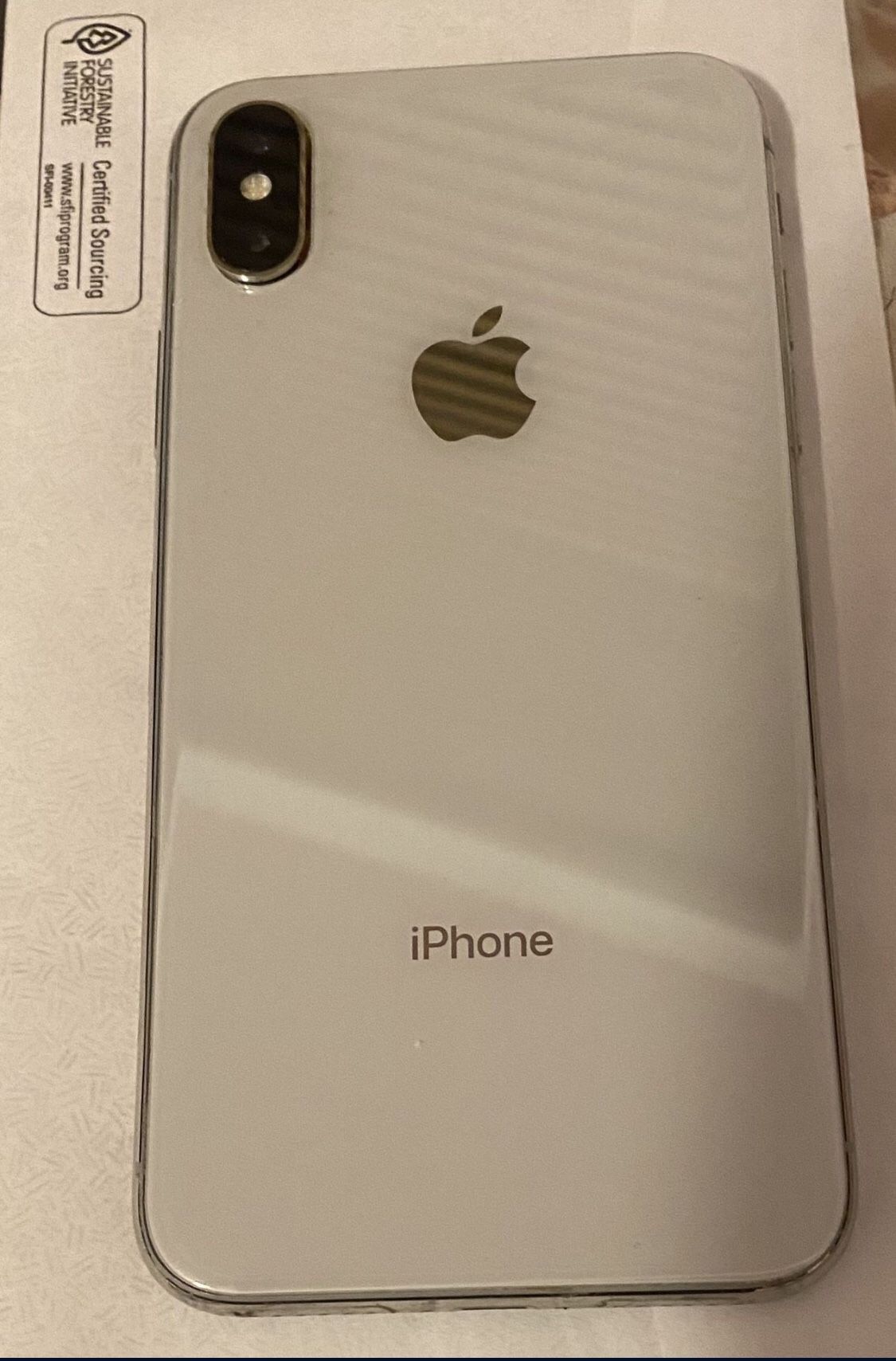 iPhone X 64 GB Unlocked 