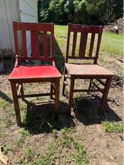 Kids Vintage Wooden Chairs