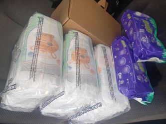 Diapers pull ups