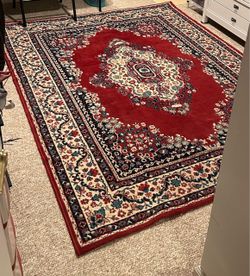 Persian Rug 5.5’ x 7’