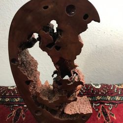 ESCULTURA ANTIGUA DE MADERA TALLADA 