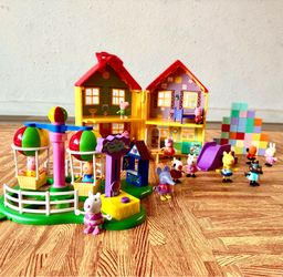 Magnet Tiles included Peppa Pig House Playset + Balloon Ride + 12+ Figures & Accessories