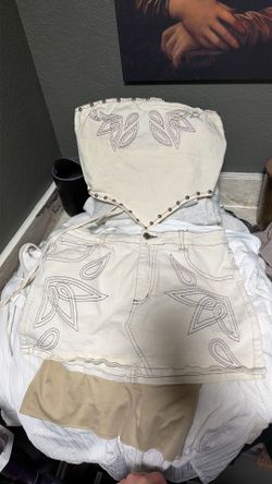Western cowgirl outfit