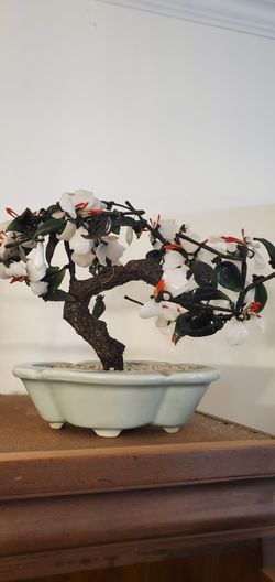 DECORATIVE       TREE