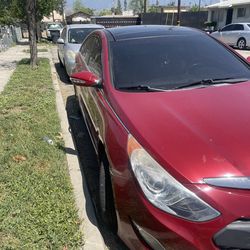 Hyundai sonata hybrid blue sedan