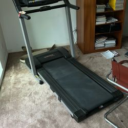 Treadmill 