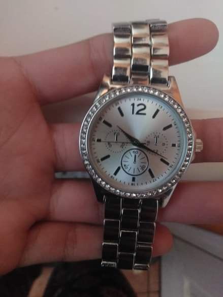 reloj base metal bezel precio