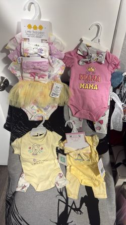 Babygirl outfits 0/3 month