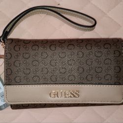 Guess Wallet 