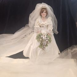 PRINCESS DIANA BRIDE DOLL DANBURY MINT
