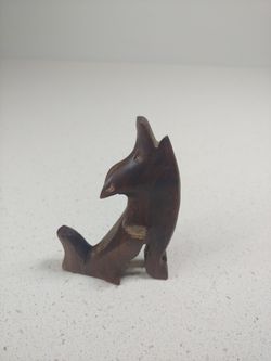 Hand Carved Ironwood Sculpture Howling Wolf  Figurine Statue folk art vintage