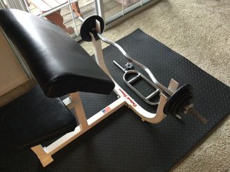 Preacher Curl Weight Bench With 2 Barbells And Standard Weights Thumbnail