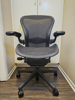 Herman Miller Aeron Ergonomic Office Chair