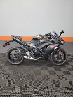2022 Kawasaki EX-650