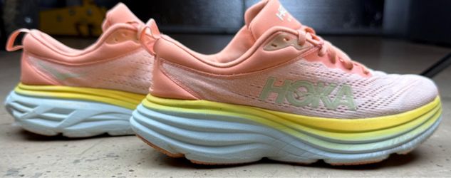 Hoka Woman’s 7.5-8