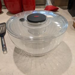 Oxo Salad Spinner 