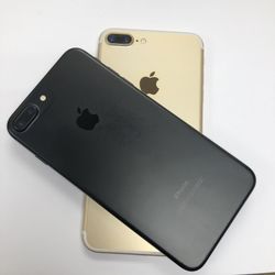 Factory Unlocked iphone 7 plus , sold with store warranty 