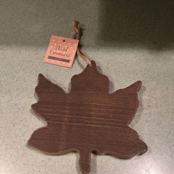 BRAND NEW MAPLE WOOD ORNAMENT