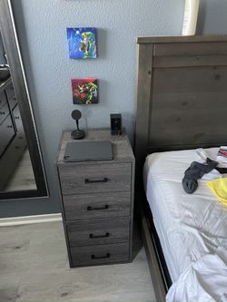 Drawer Cabinet 